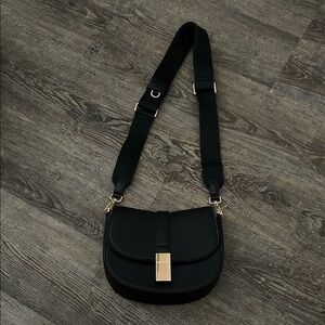 Black Purse